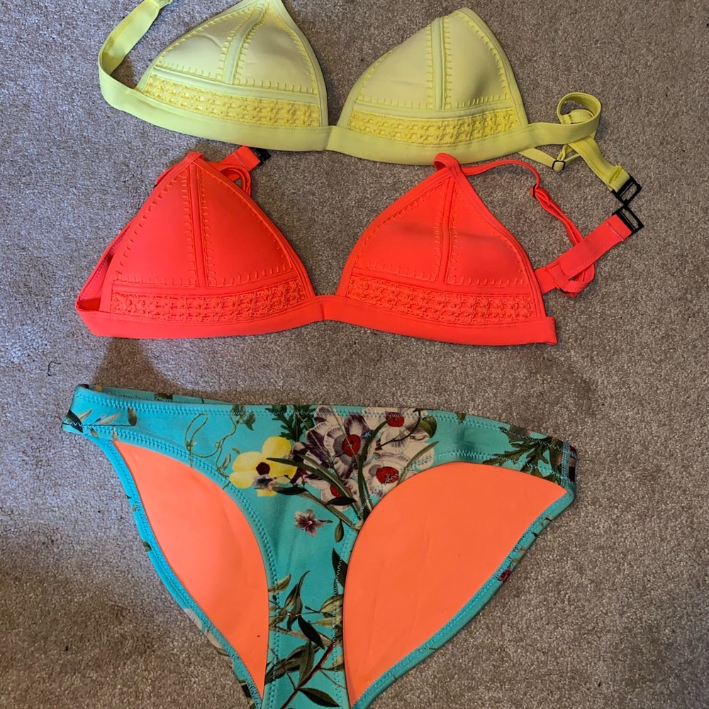 Triangl bathing suit! Two tops & bottom